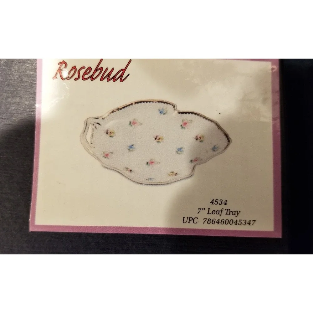 Vintage I.Godinger & Co. Rosebud Porcelain Plates Flowers Collection Set of 4